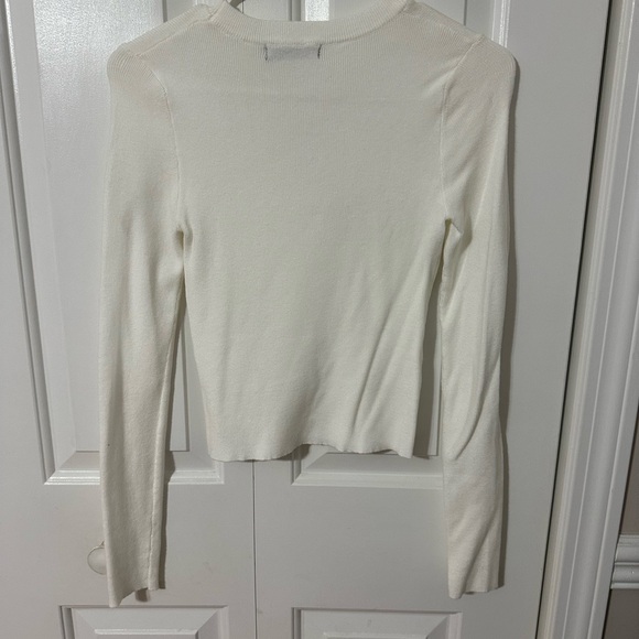 SHEIN Women’s White Long Sleeve Shirt - Picture 5 of 5